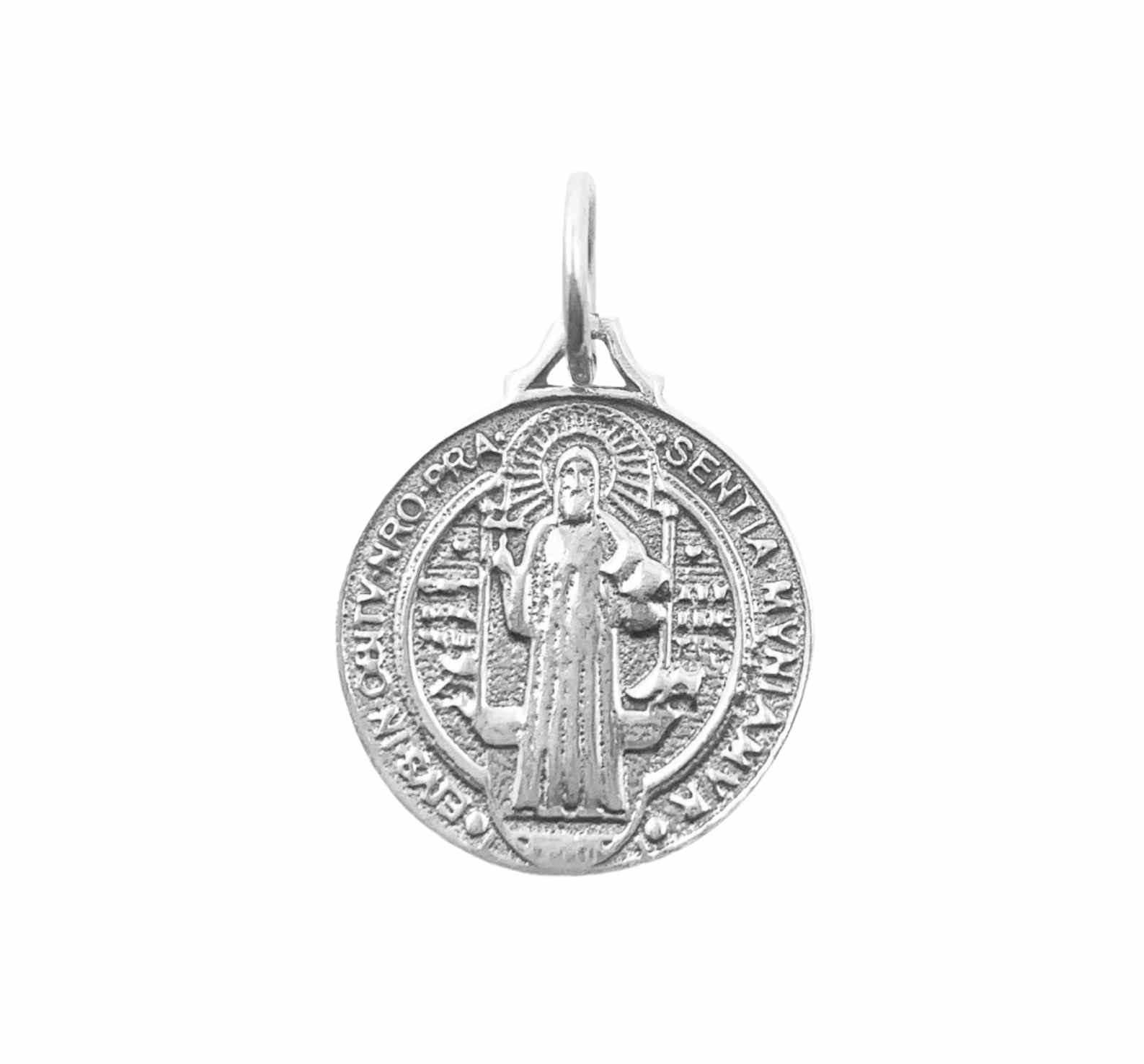 Pendentif en argent Saint Benoît